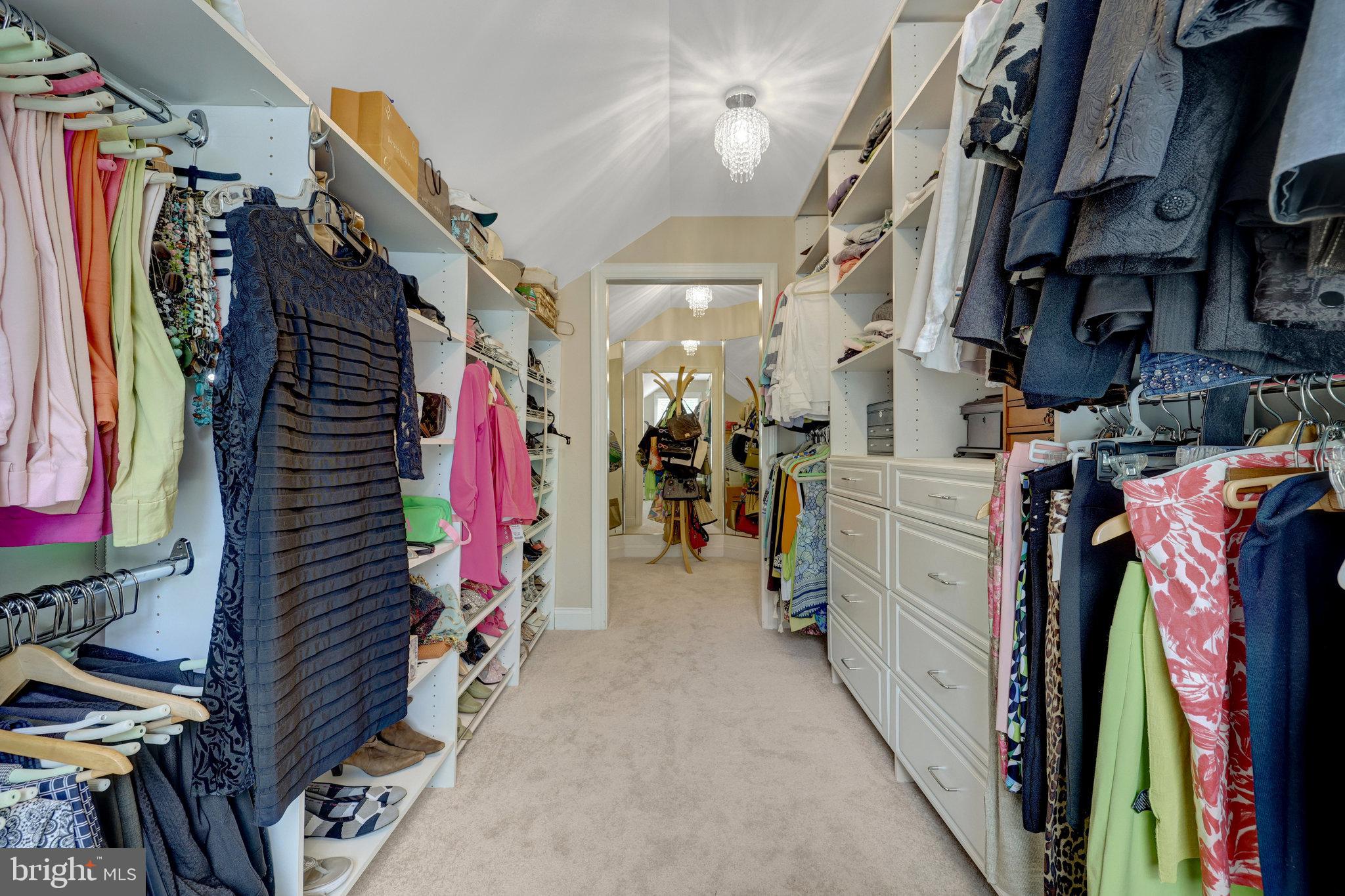 12413 ENGLISH GARDEN COURT