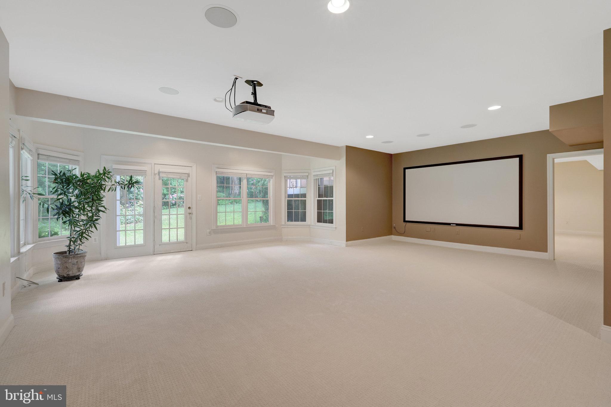 12413 ENGLISH GARDEN COURT