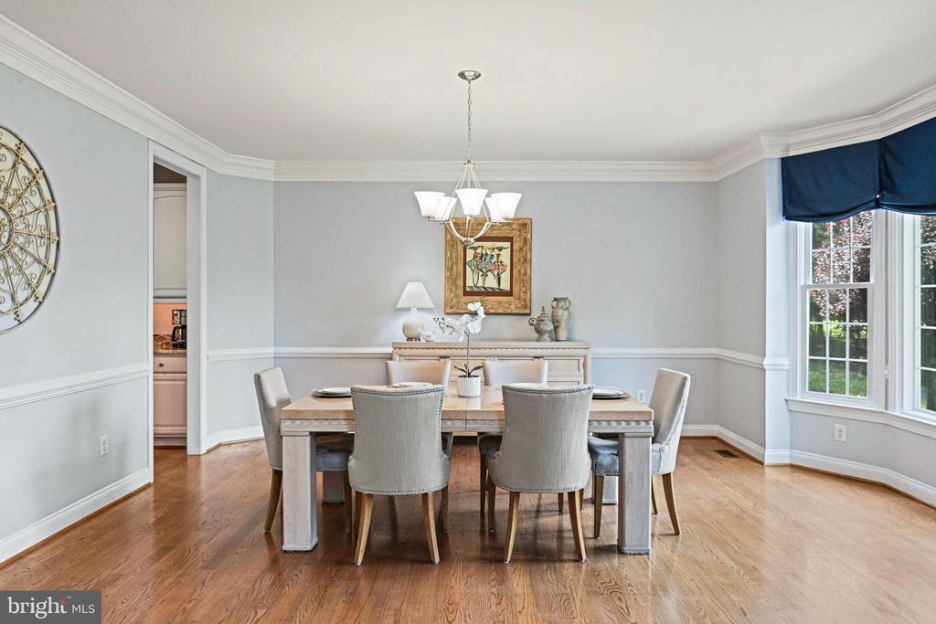 12413 ENGLISH GARDEN COURT