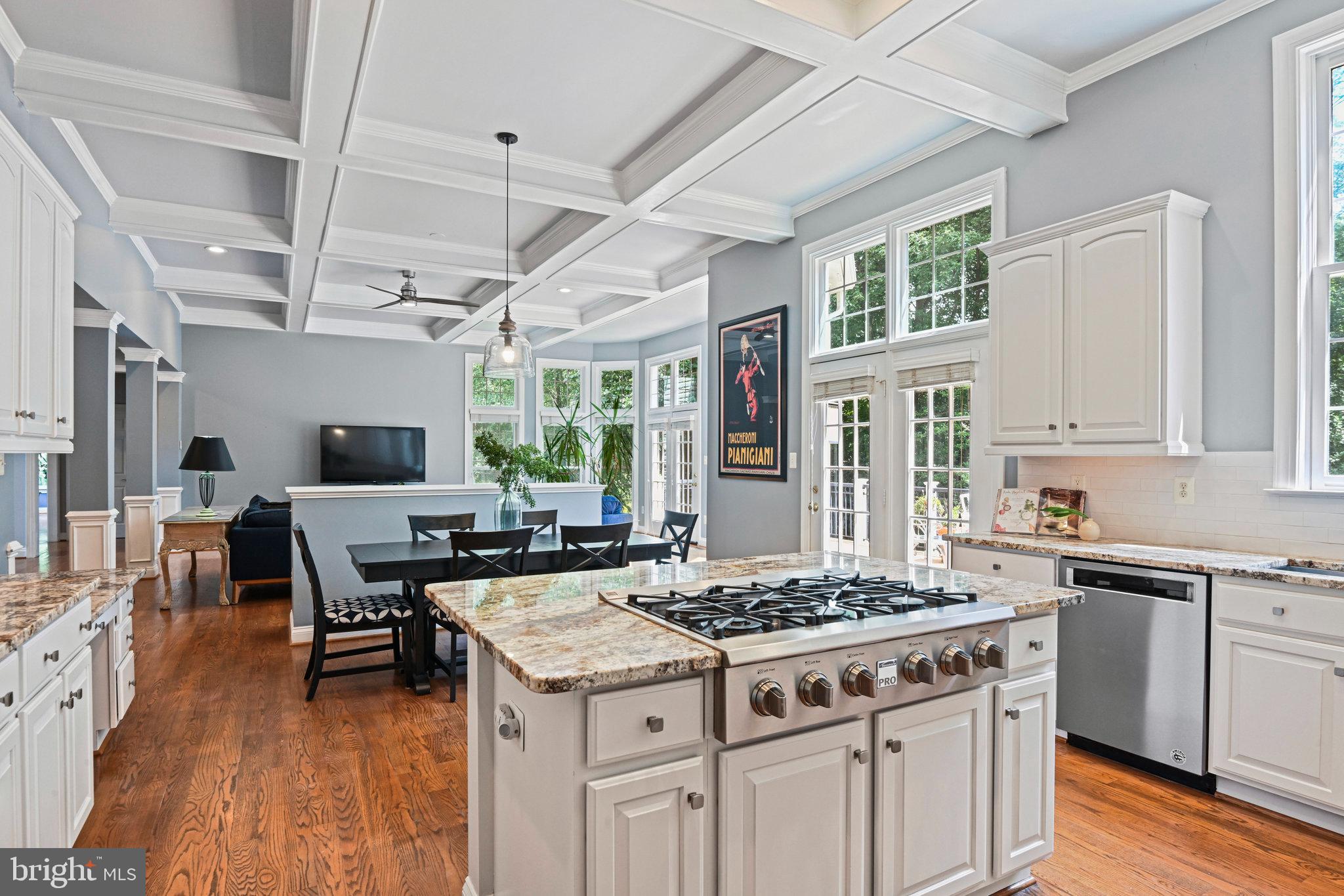 12413 ENGLISH GARDEN COURT