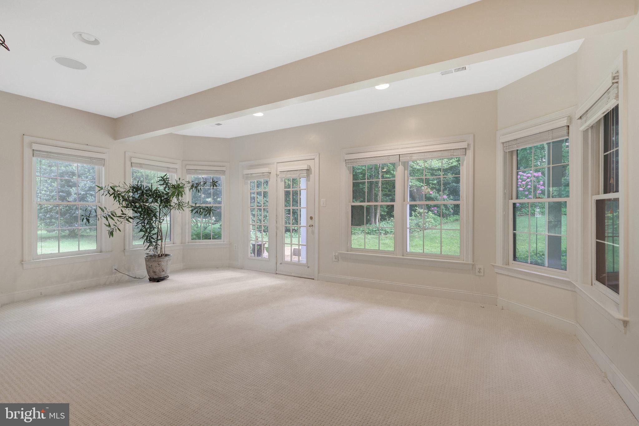 12413 ENGLISH GARDEN COURT