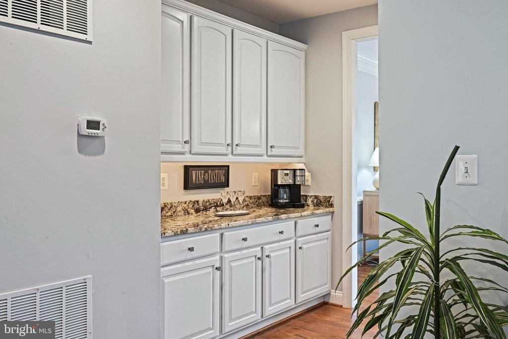 12413 ENGLISH GARDEN COURT
