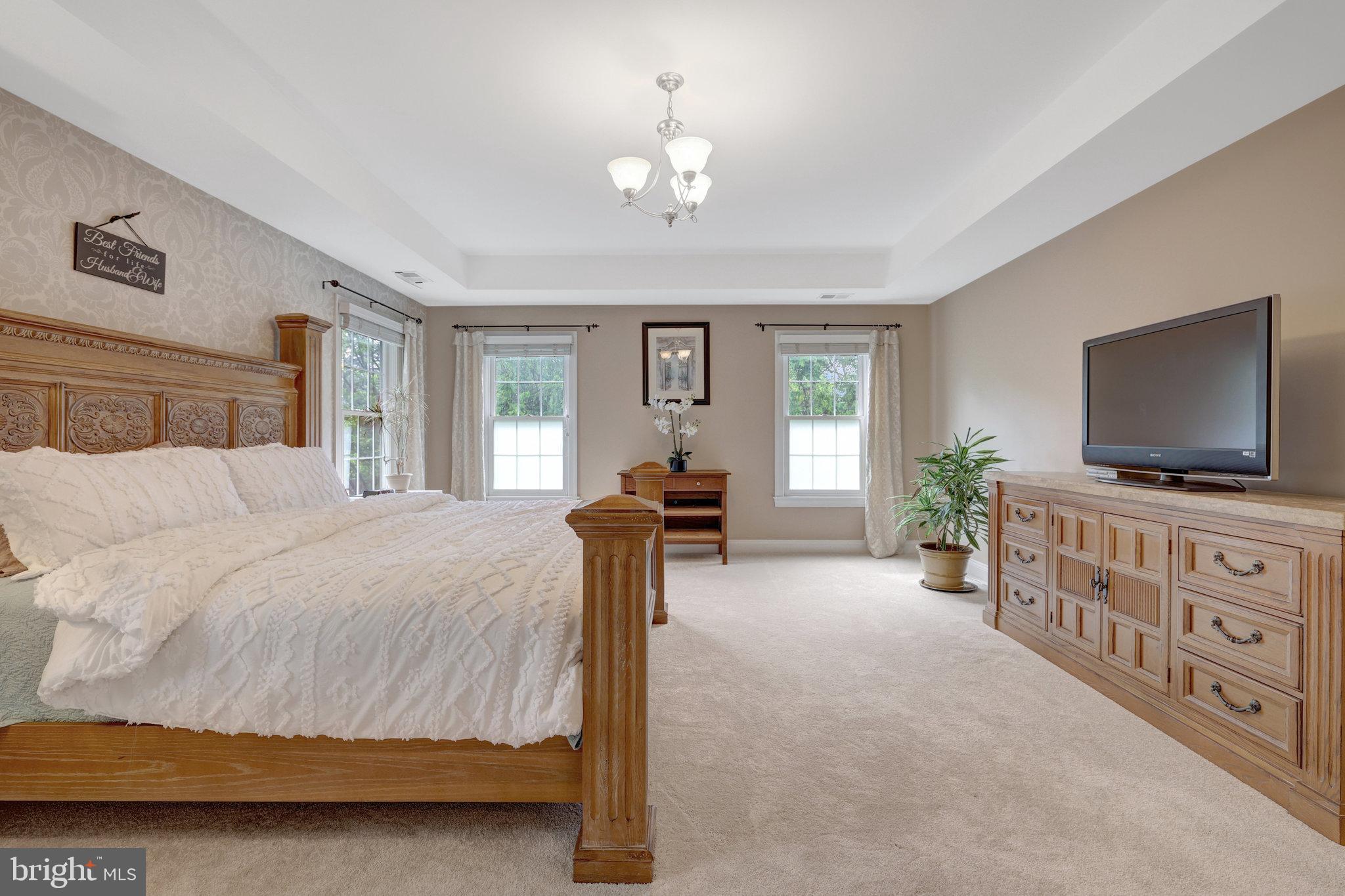 12413 ENGLISH GARDEN COURT