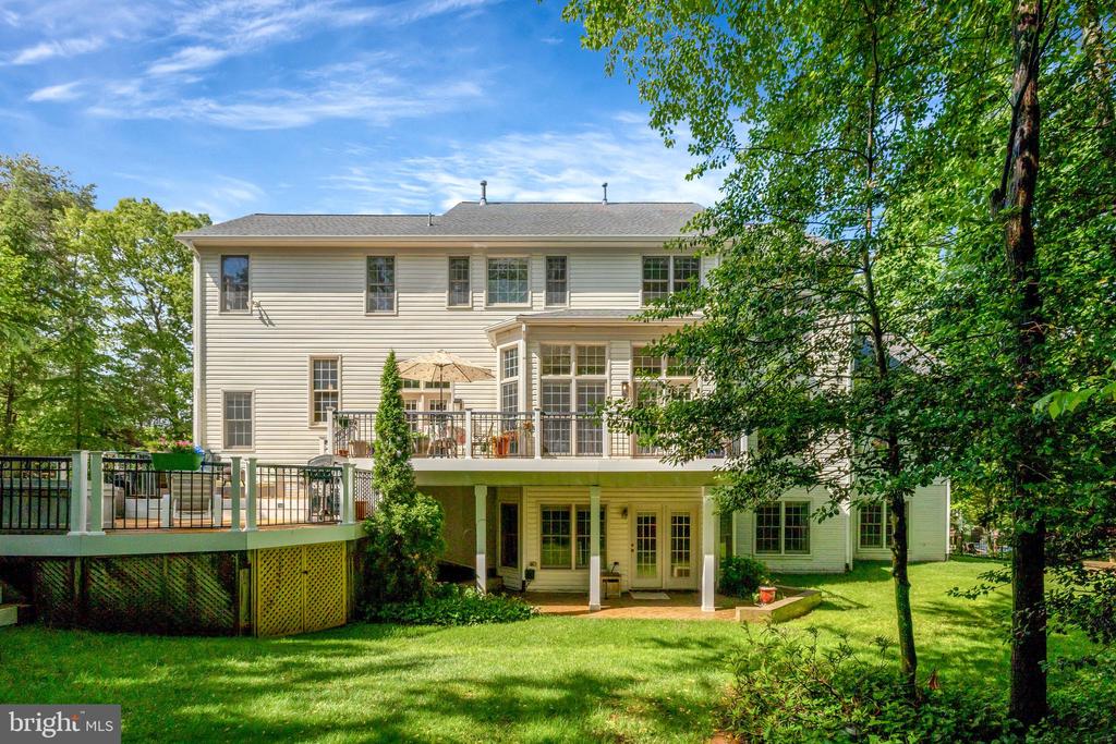 12413 ENGLISH GARDEN COURT