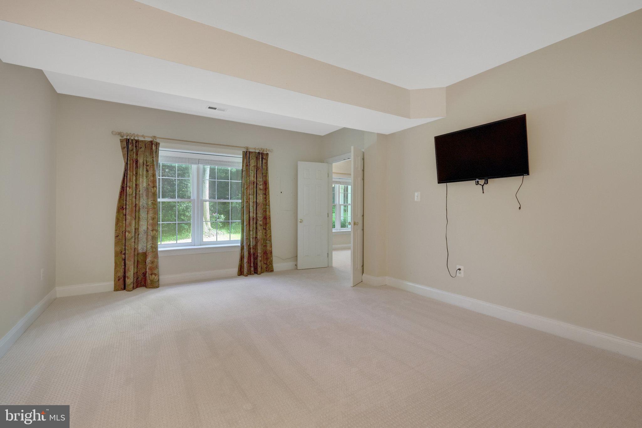 12413 ENGLISH GARDEN COURT