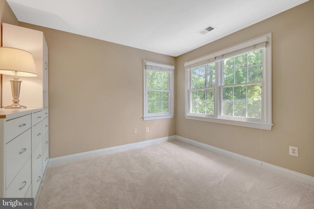 12413 ENGLISH GARDEN COURT