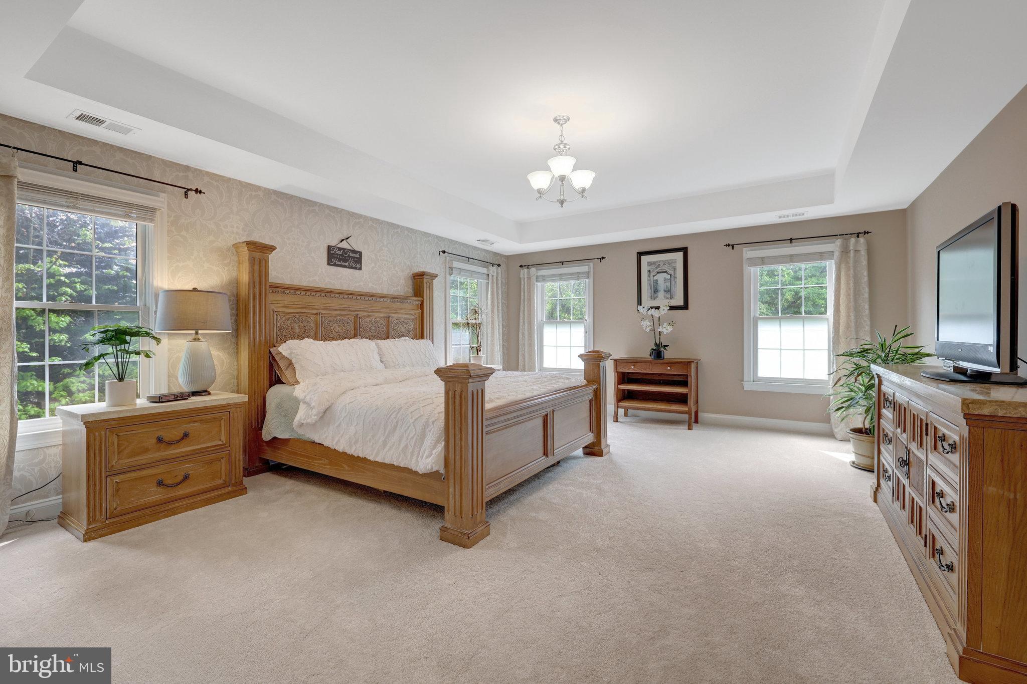 12413 ENGLISH GARDEN COURT