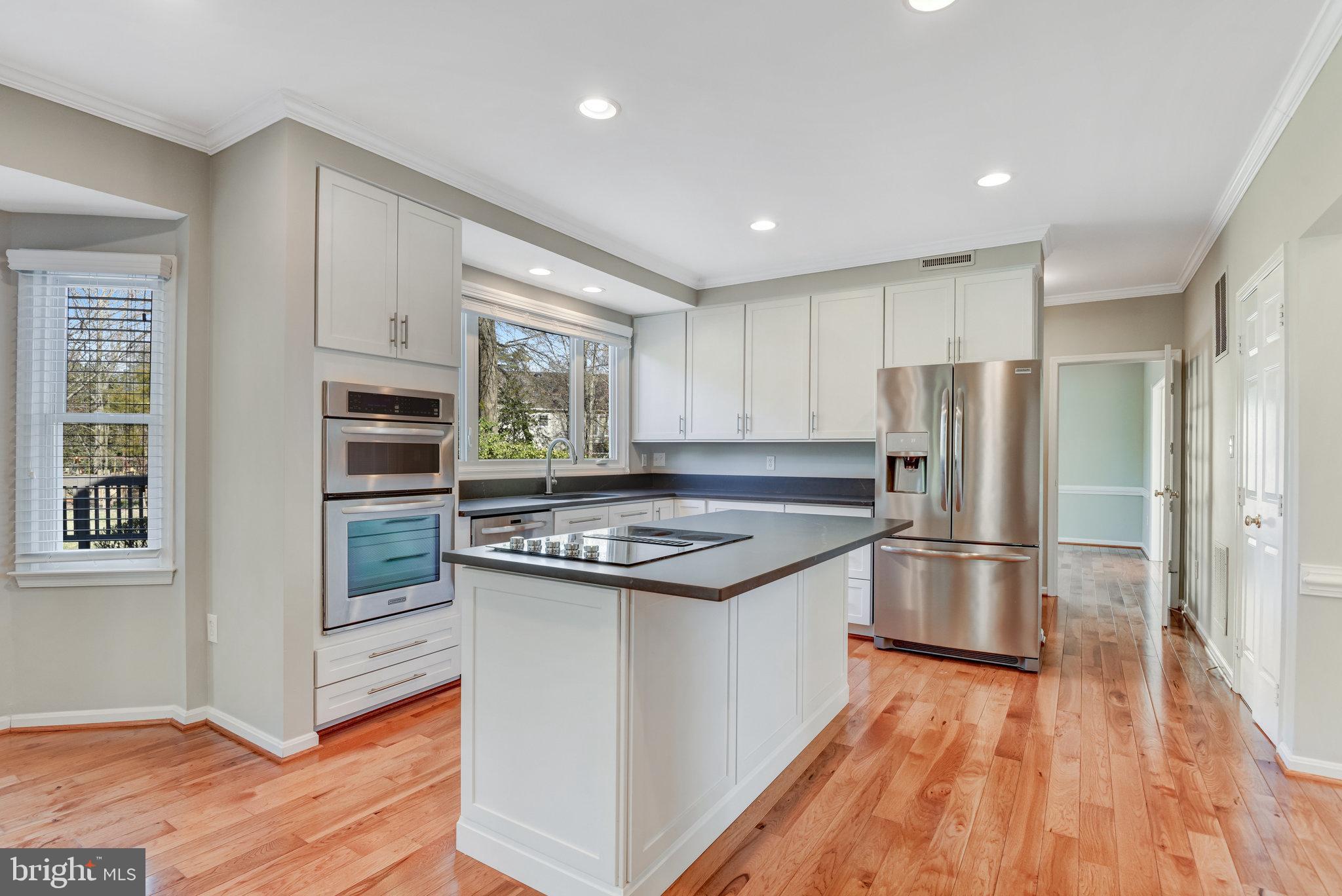 12933 OAK LAWN PL