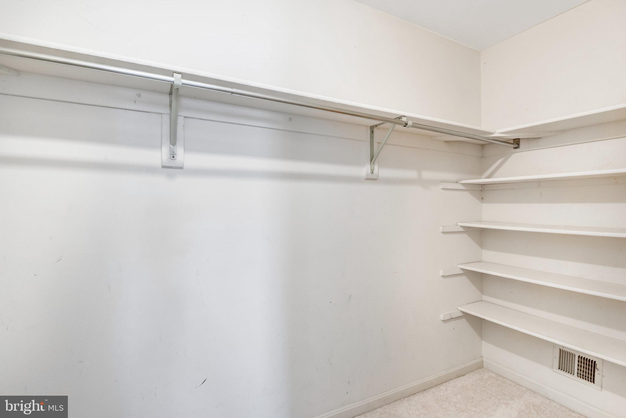 12933 OAK LAWN PL