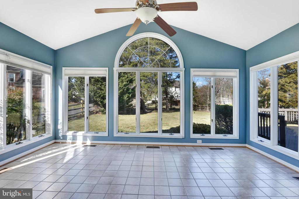 12933 OAK LAWN PL