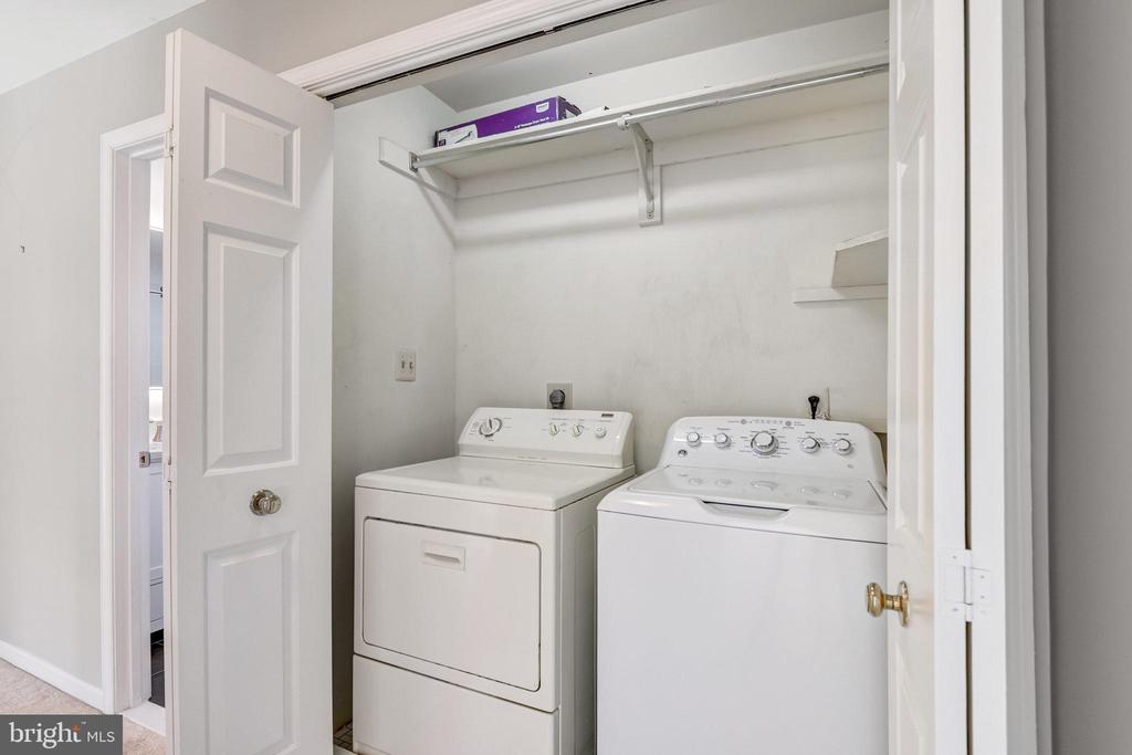 12933 OAK LAWN PL