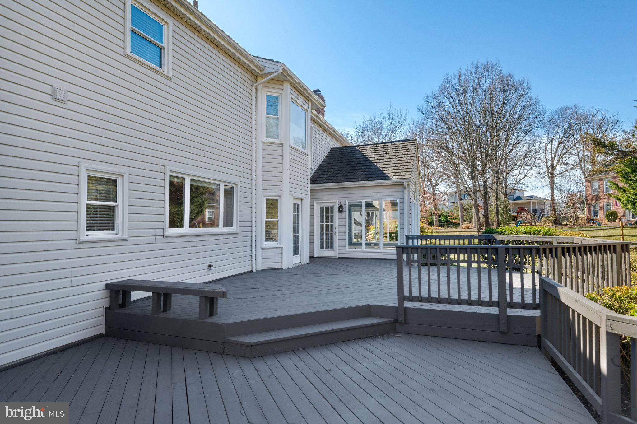 12933 OAK LAWN PL