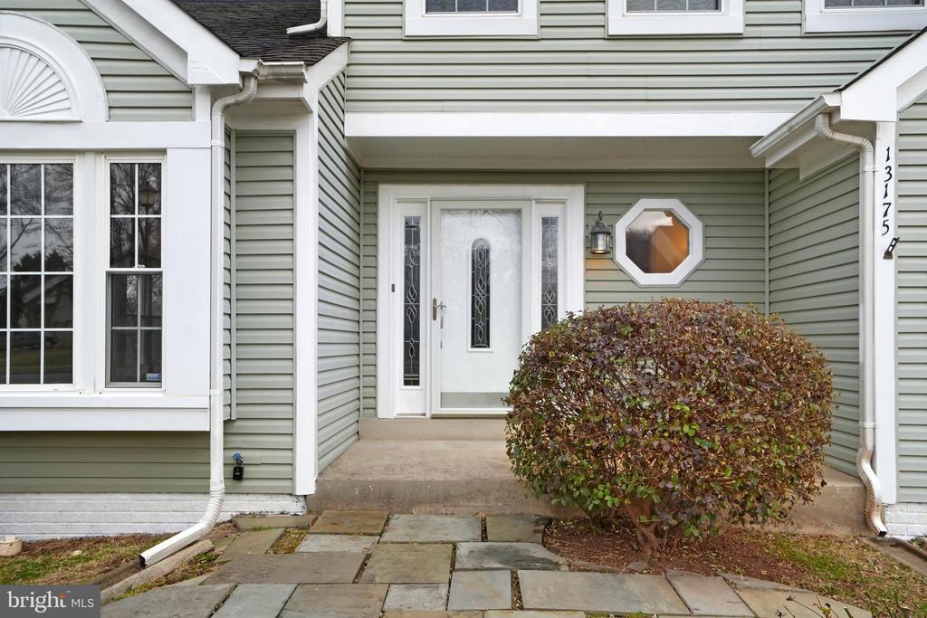 13175 Ladybank Ln