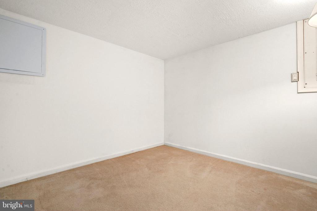 13175 Ladybank Ln