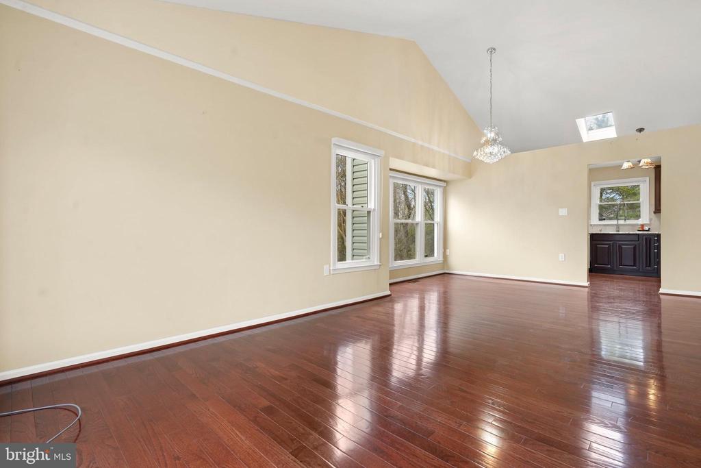 13175 Ladybank Ln