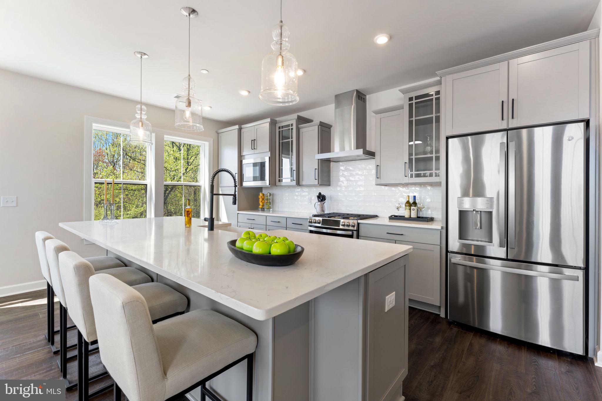 3925 Fair Ridge Dr #509