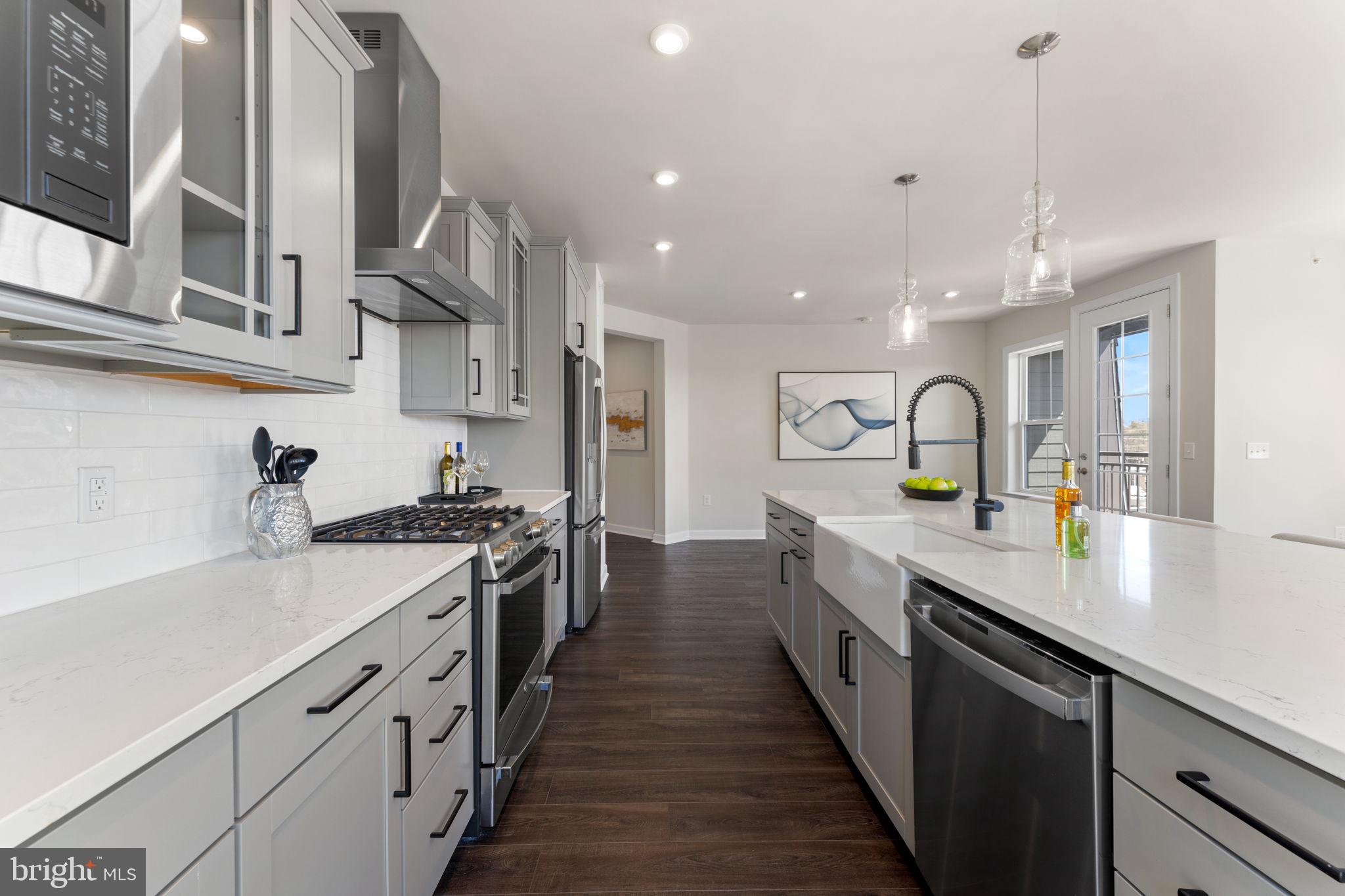 3925 Fair Ridge Dr #509