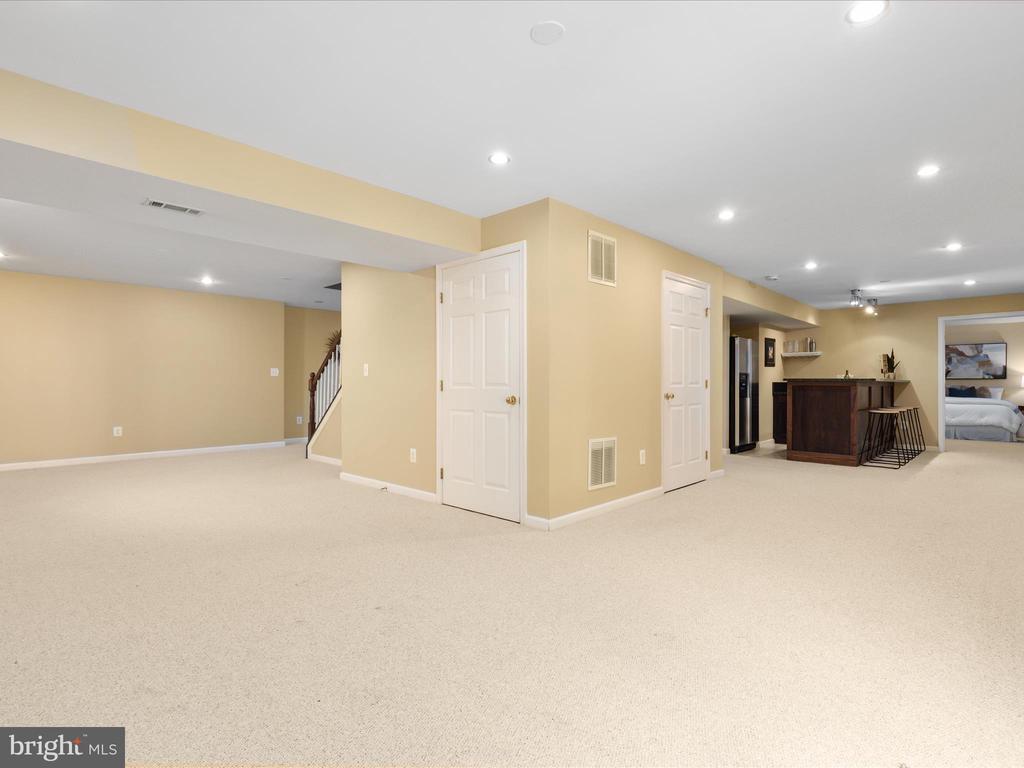 3781 Penderwood Dr