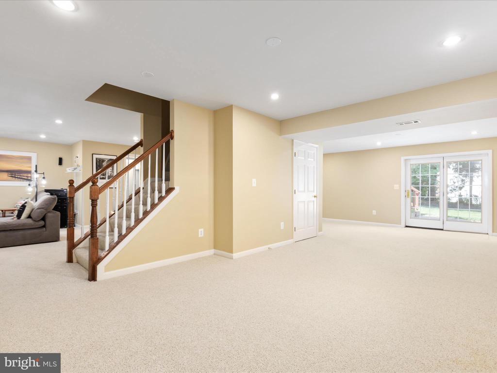 3781 Penderwood Dr