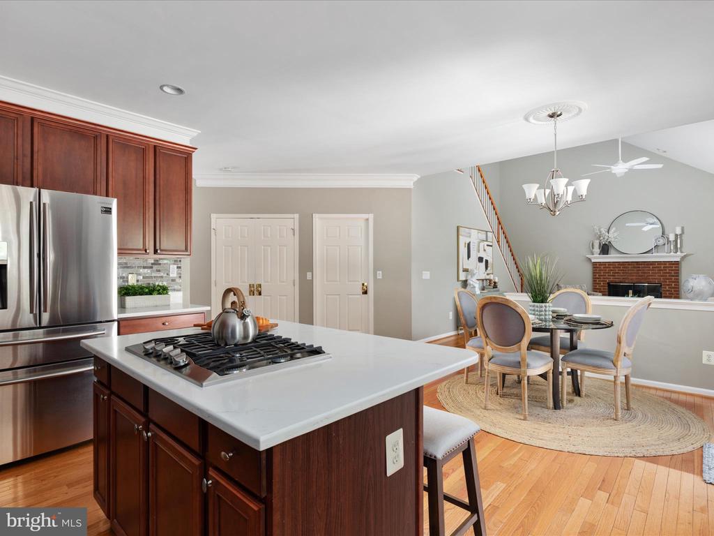 3781 Penderwood Dr