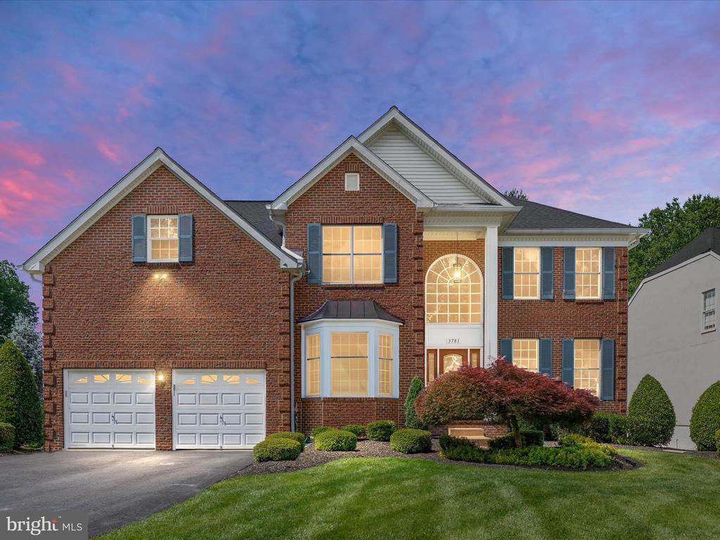 3781 Penderwood Dr