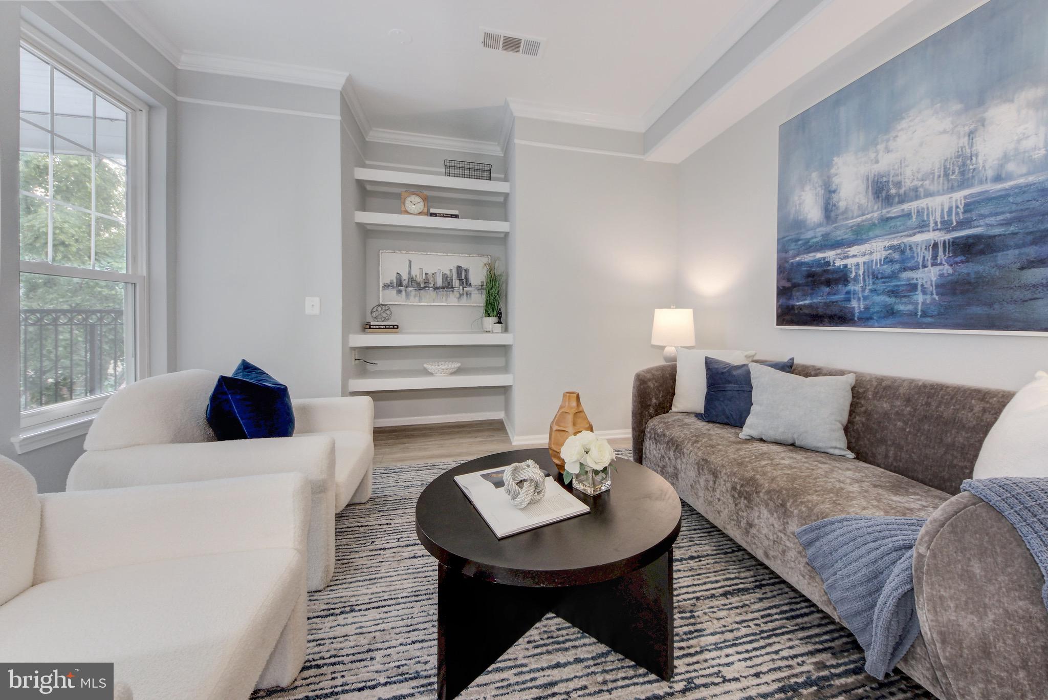 1600 SPRING GATE DRIVE 2406