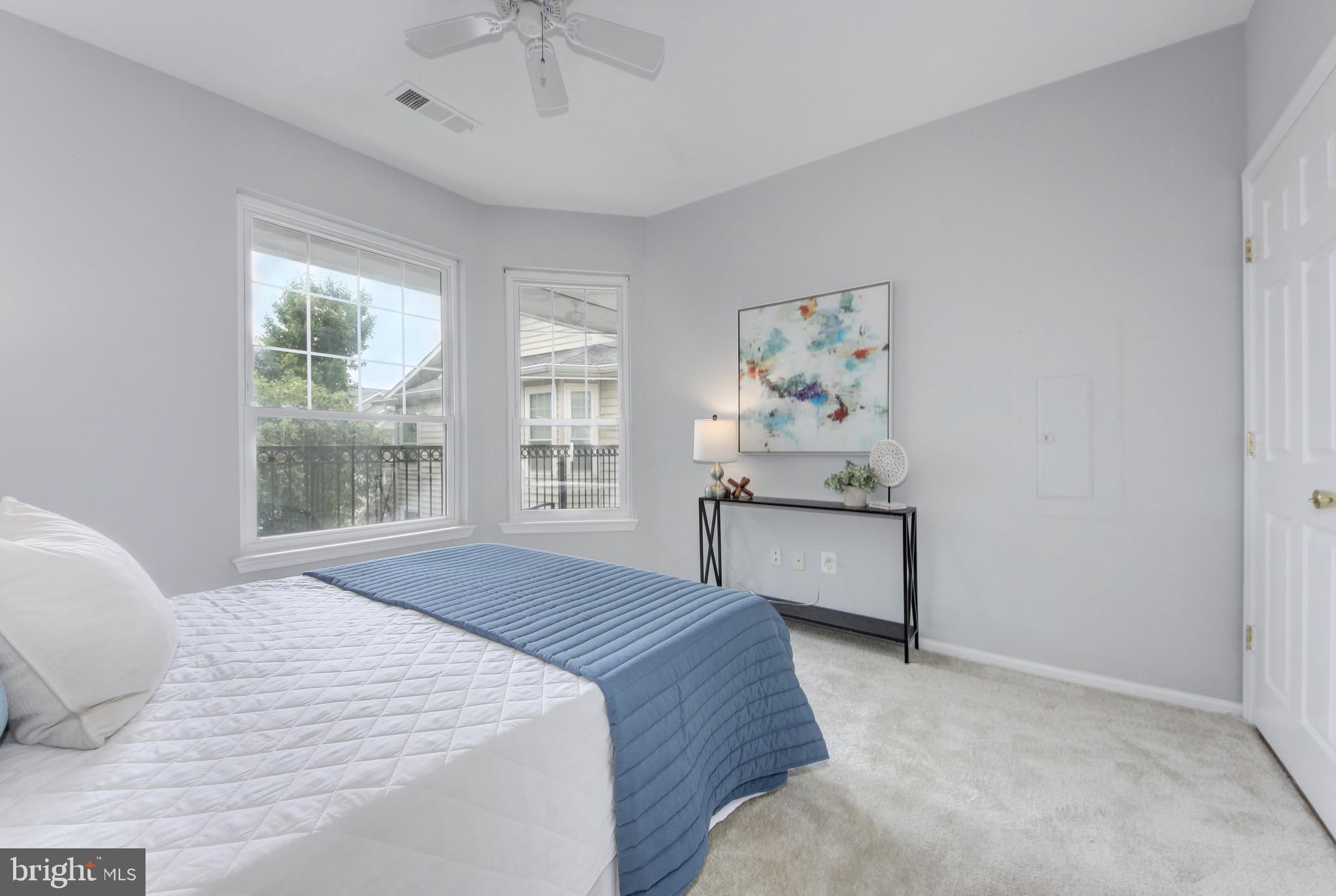 1600 SPRING GATE DRIVE 2406