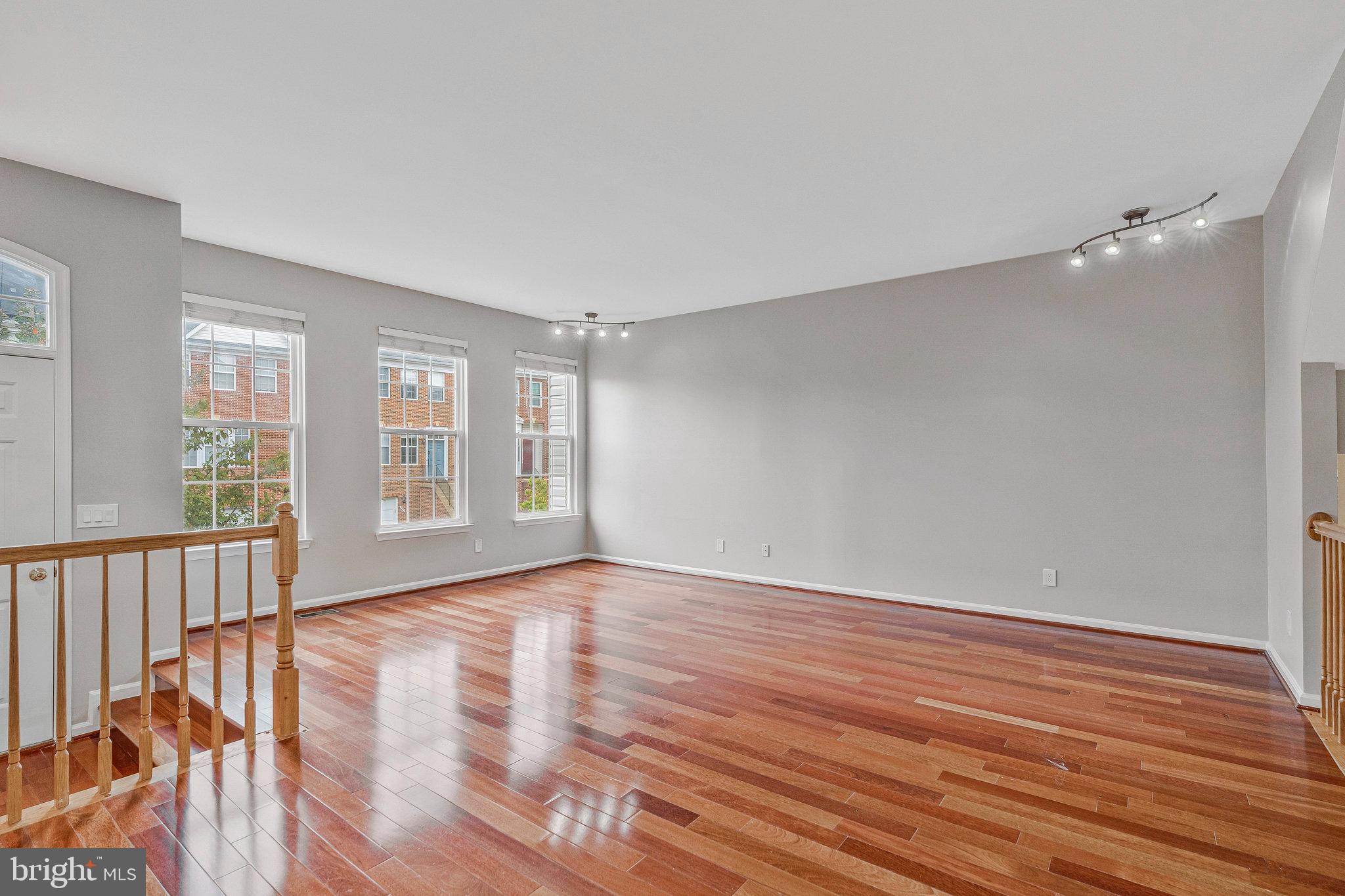 2504 WOODROW WILSON DRIVE