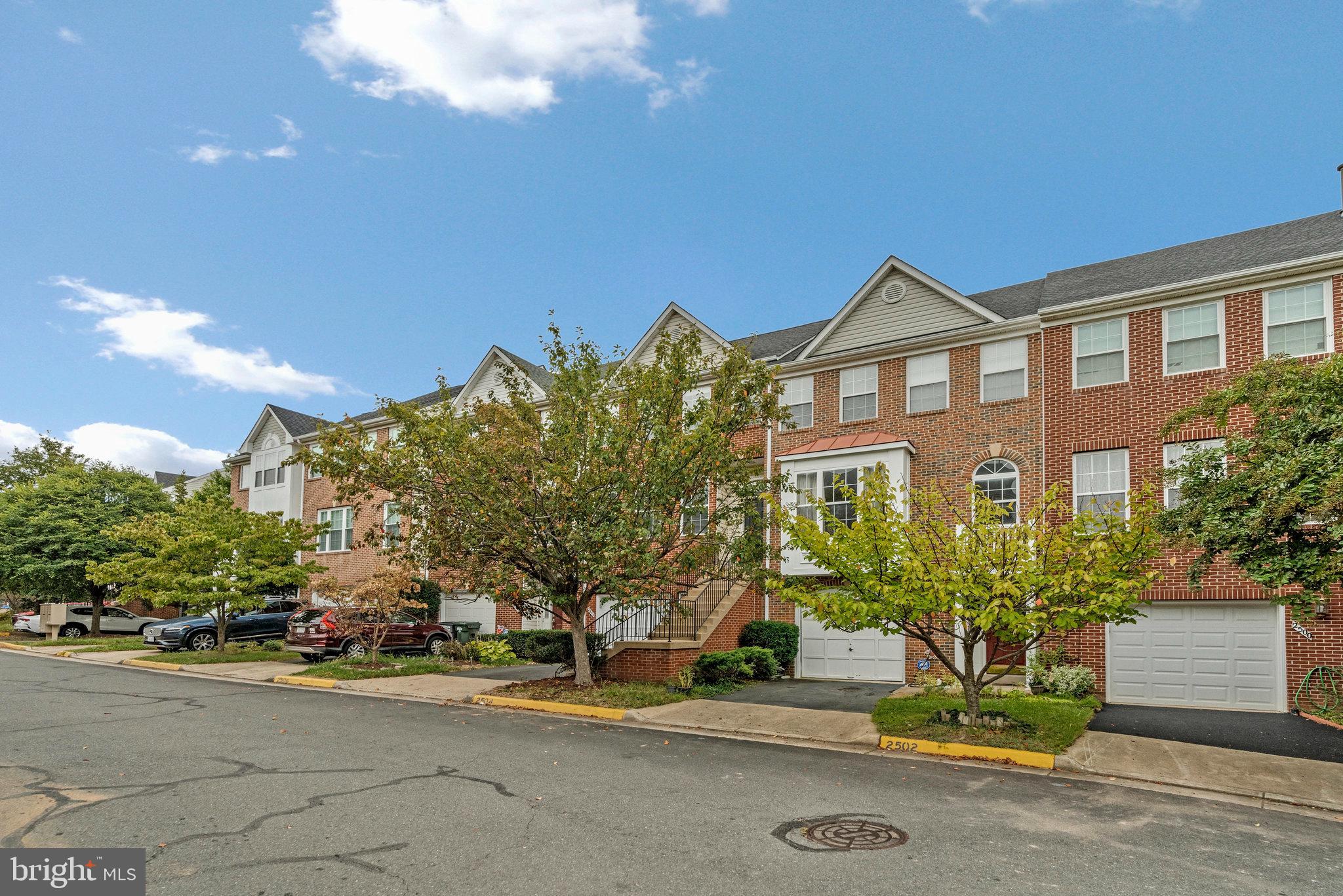 2504 WOODROW WILSON DRIVE