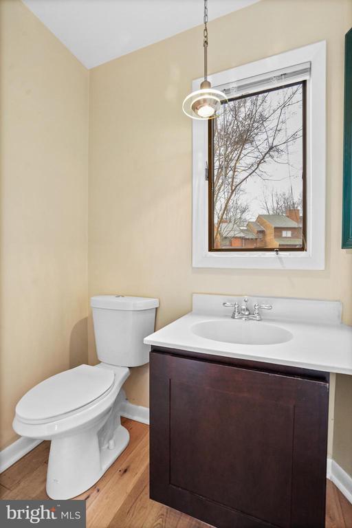 2247 CEDAR COVE COURT