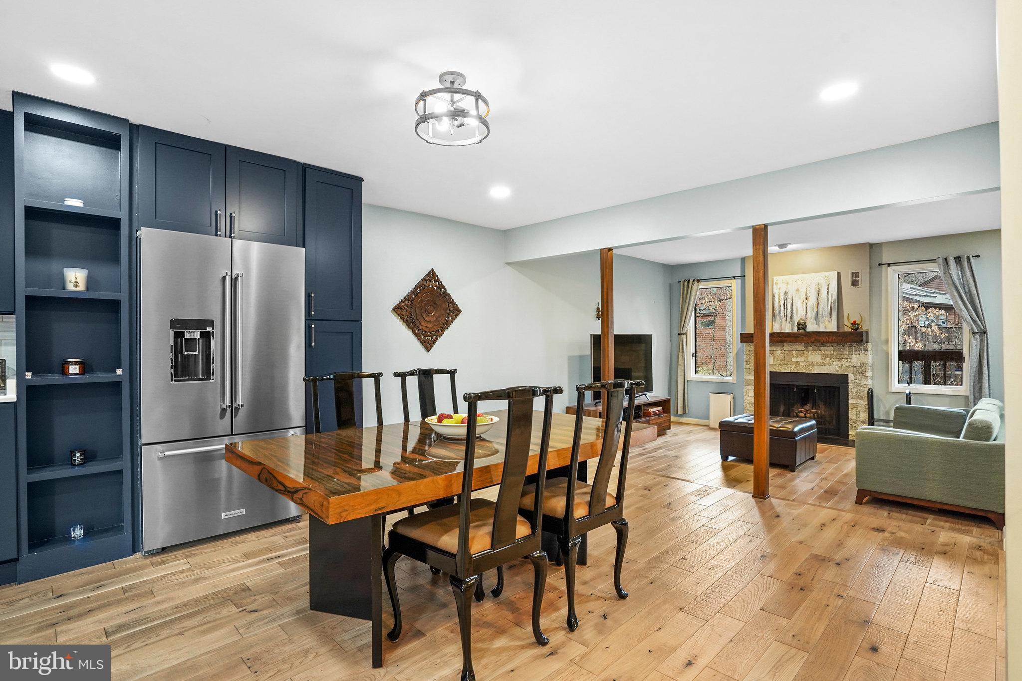 2247 CEDAR COVE COURT