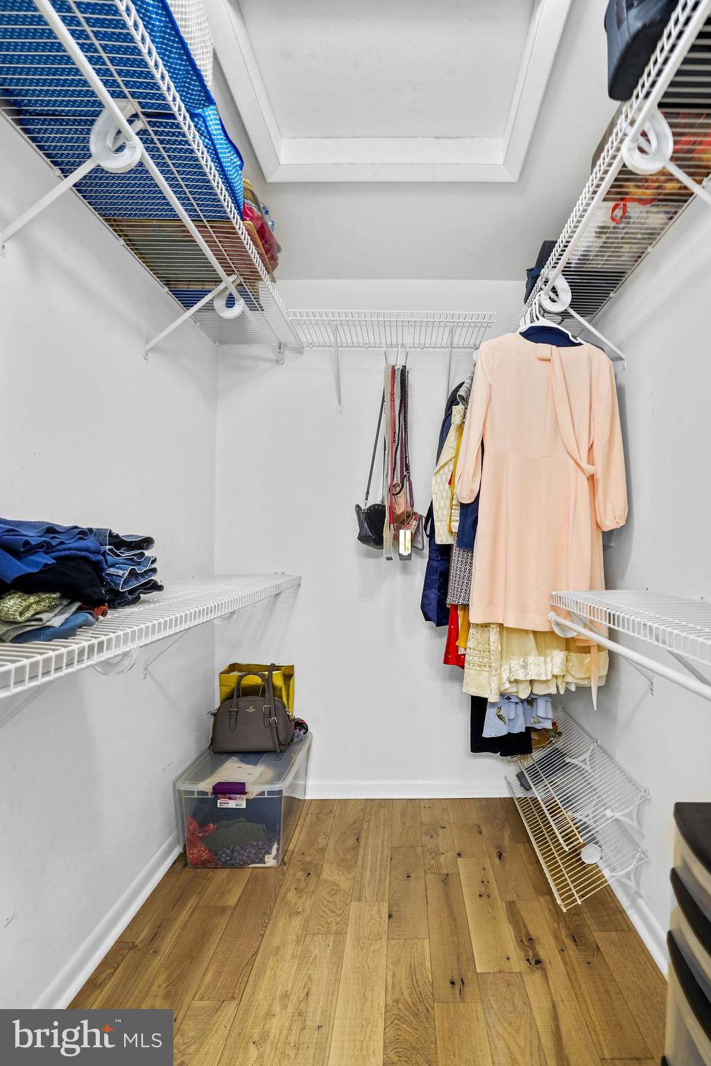 2247 CEDAR COVE COURT