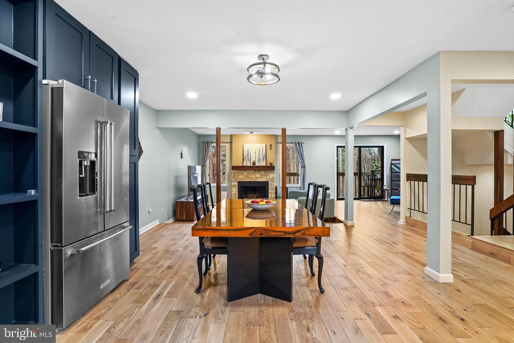 2247 CEDAR COVE COURT