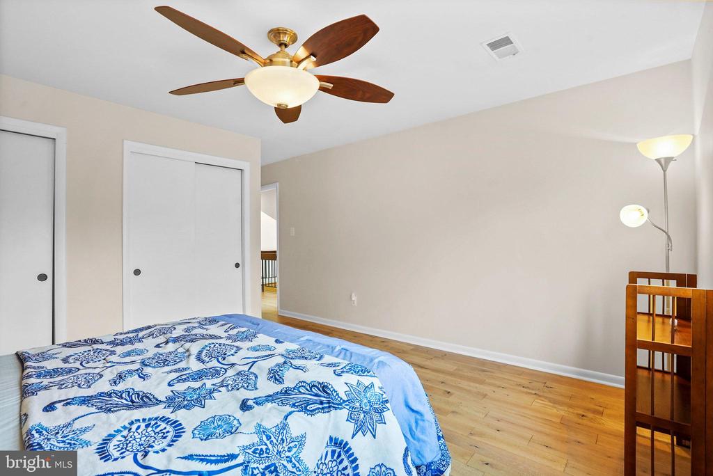 2247 CEDAR COVE COURT