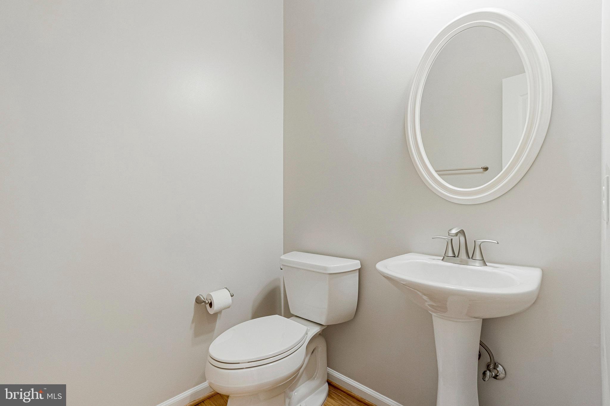 1707 STUART POINTE LANE