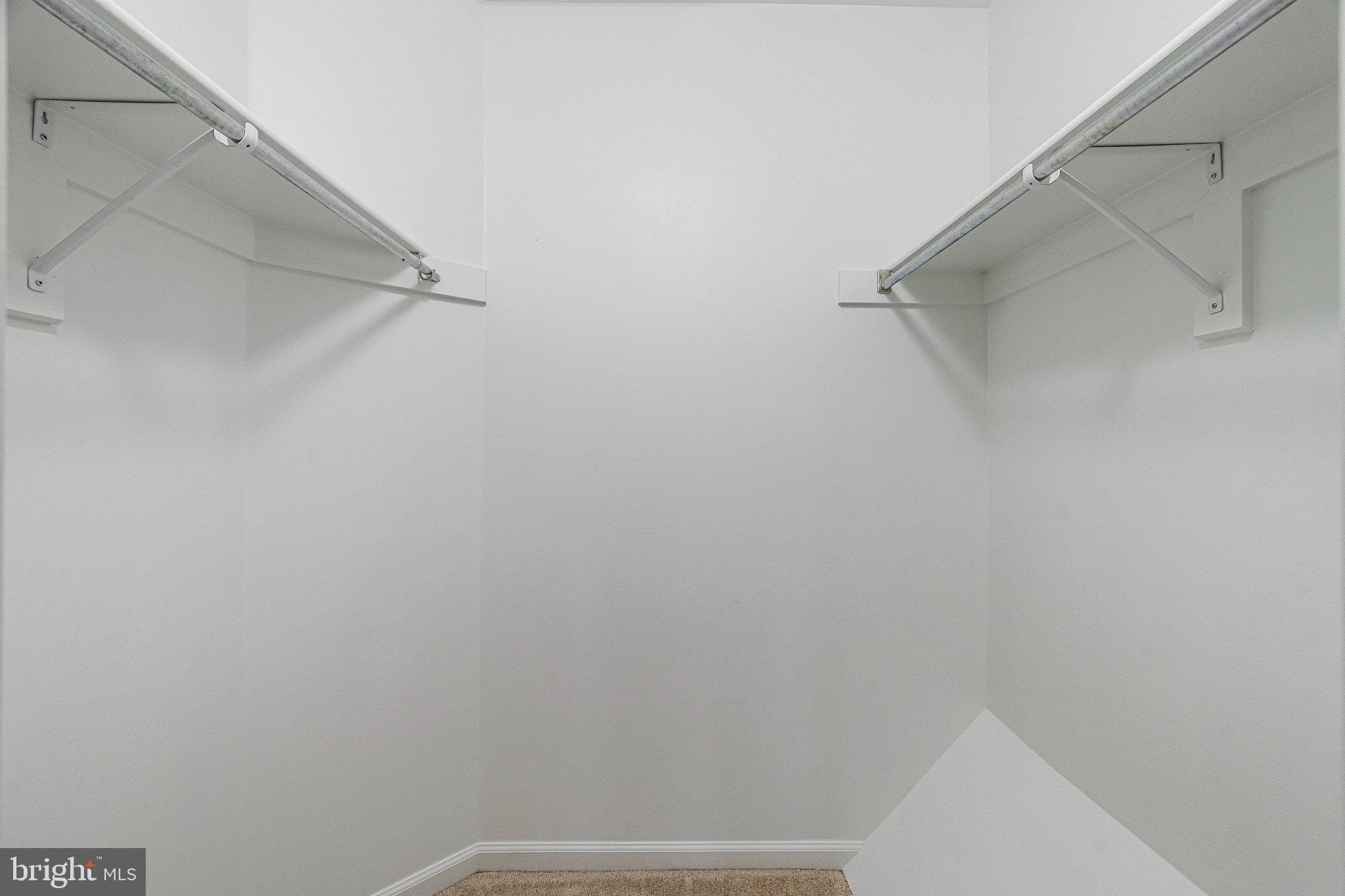 1707 STUART POINTE LANE