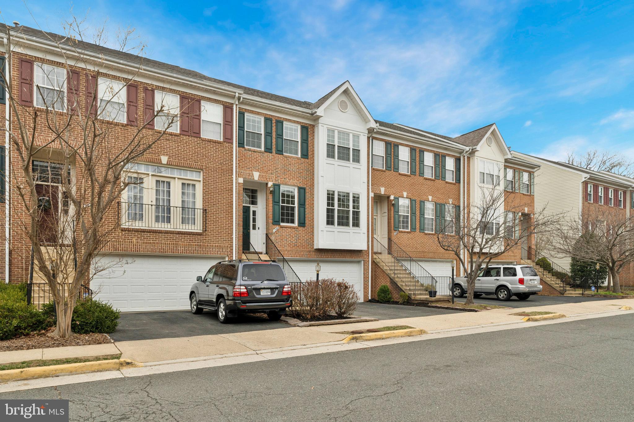 1707 STUART POINTE LANE