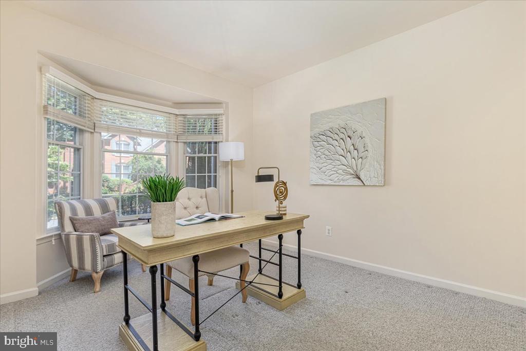 12221 HARBOR TOWN CIRCLE