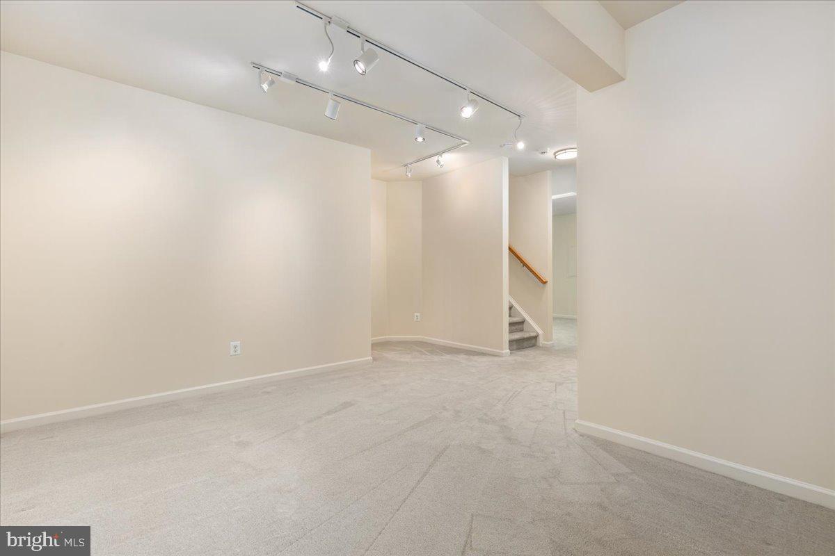 12221 HARBOR TOWN CIRCLE