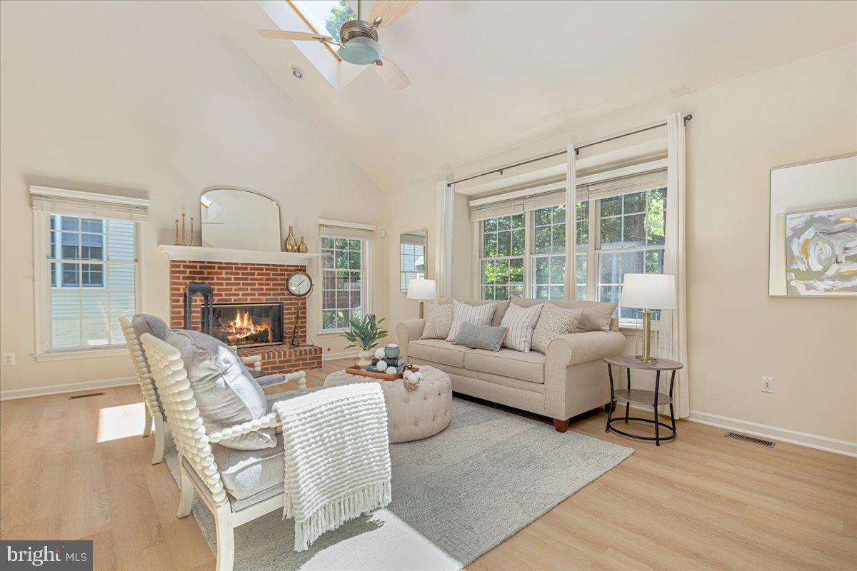 12221 HARBOR TOWN CIRCLE