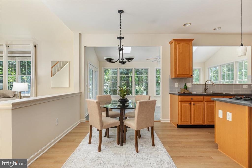12221 HARBOR TOWN CIRCLE