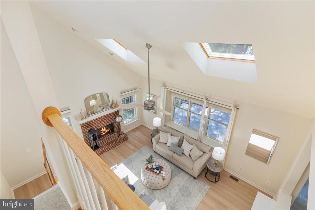 12221 HARBOR TOWN CIRCLE