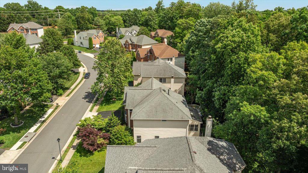 12221 HARBOR TOWN CIRCLE