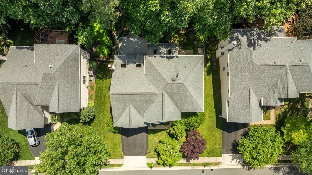 12221 HARBOR TOWN CIRCLE
