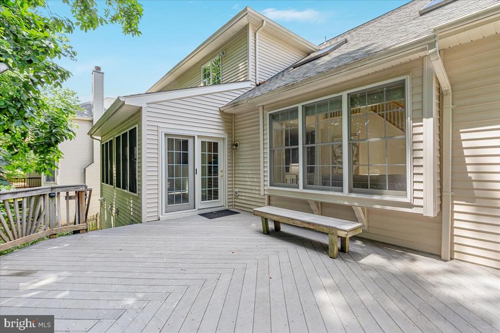 12221 HARBOR TOWN CIRCLE