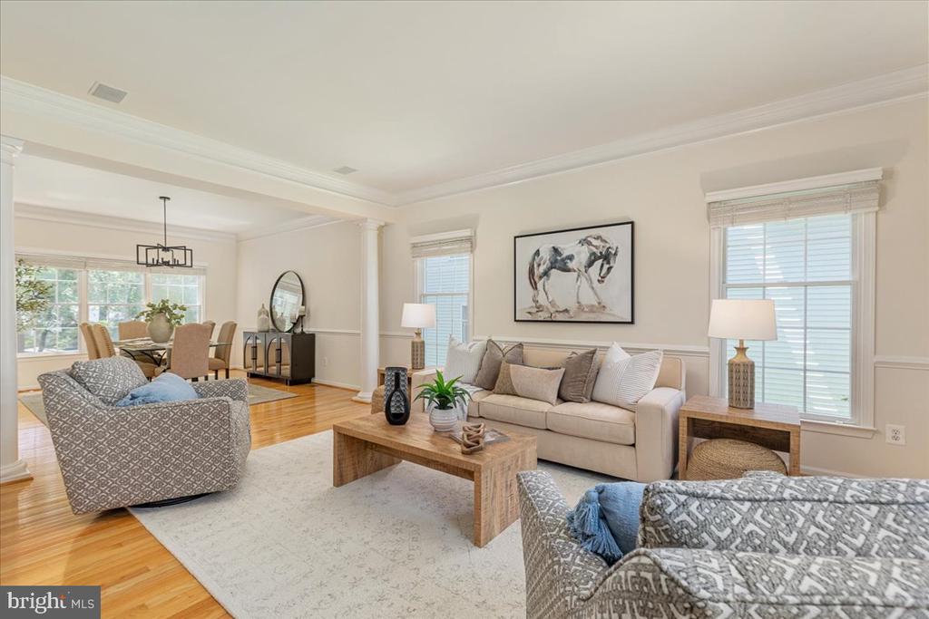 12221 HARBOR TOWN CIRCLE