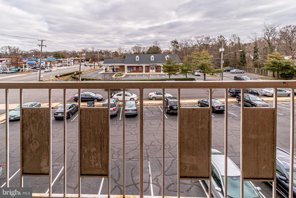 5603 FRANCONIA ROAD Unit: 302