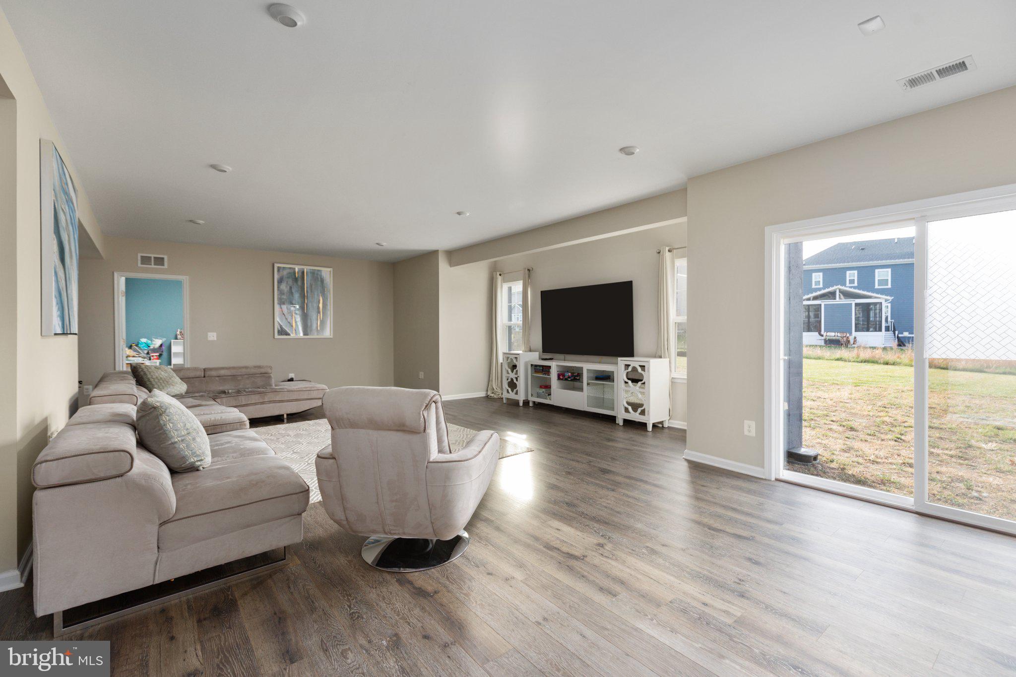 40959 Cutleaf LANE