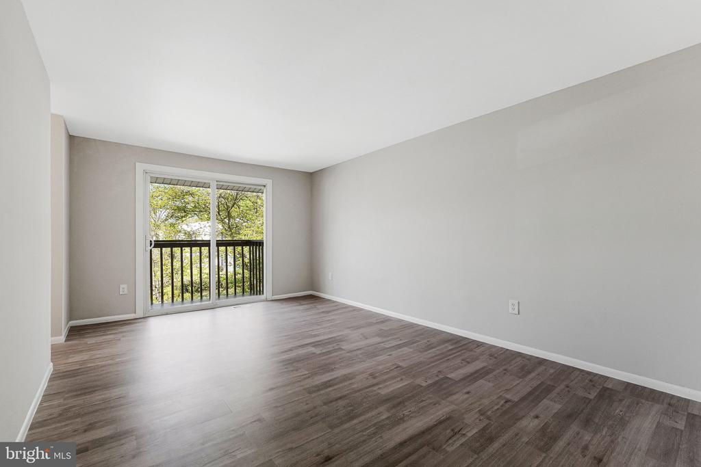 46 WEDGEDALE DRIVE