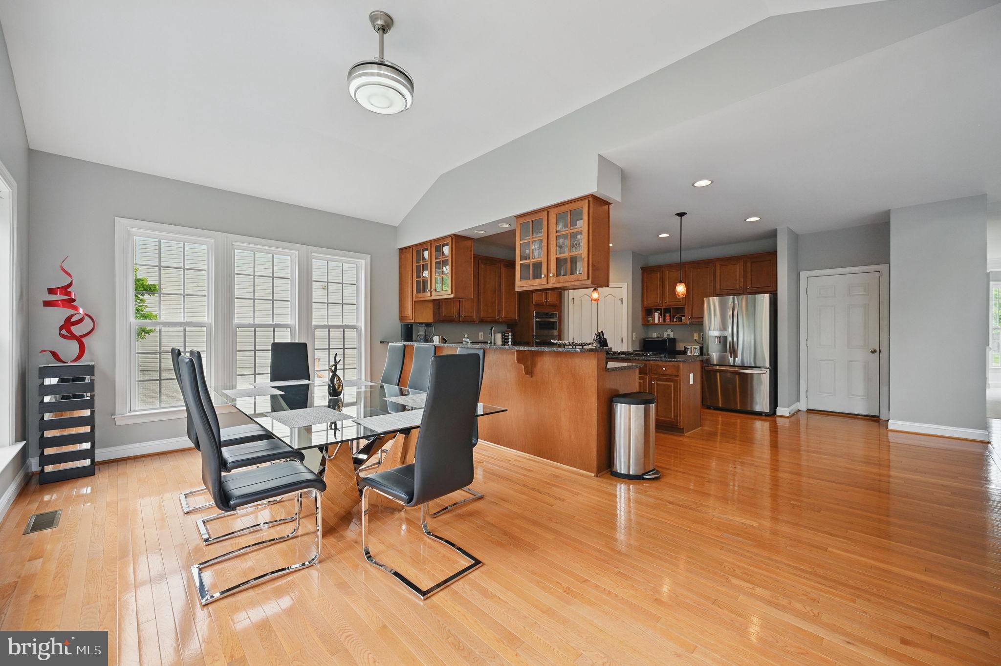 9129 Autumn Glory Ln